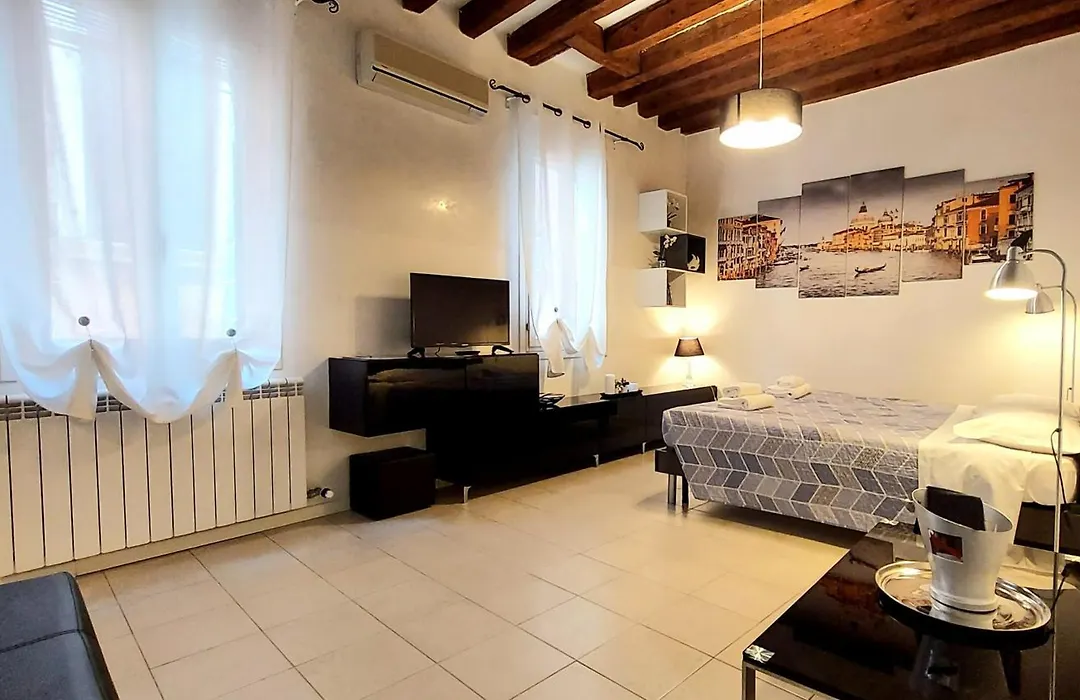 Palazzo Del Sale, Rialto-1