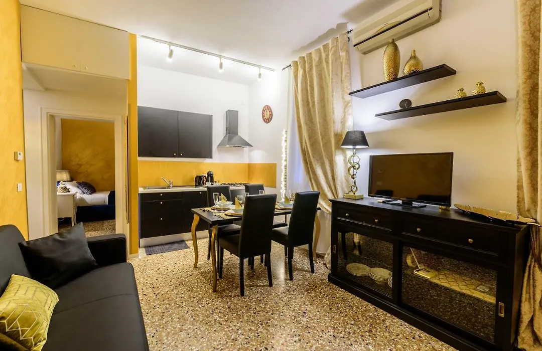 Palazzo Del Sale, Rialto-1