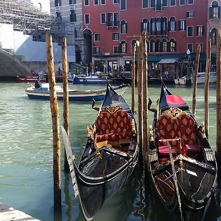 Palazzo Del Sale, Rialto-3
